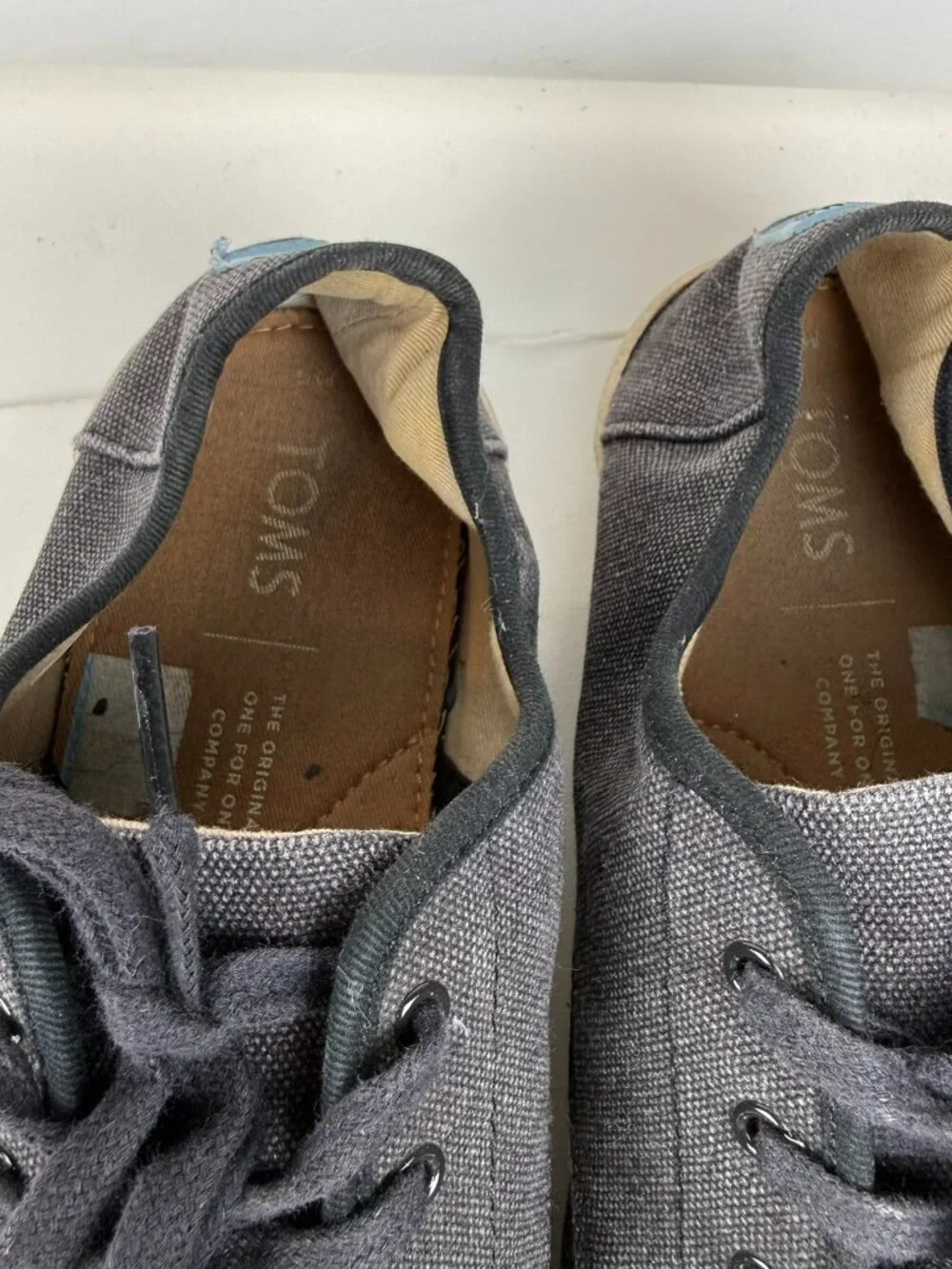 Men's TOMS Black Canvas Casual Lace-Up Sneakers Shoes Size 9 US (EU 42)